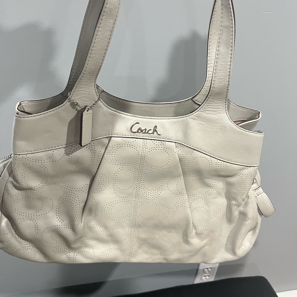 Preloved coach bag